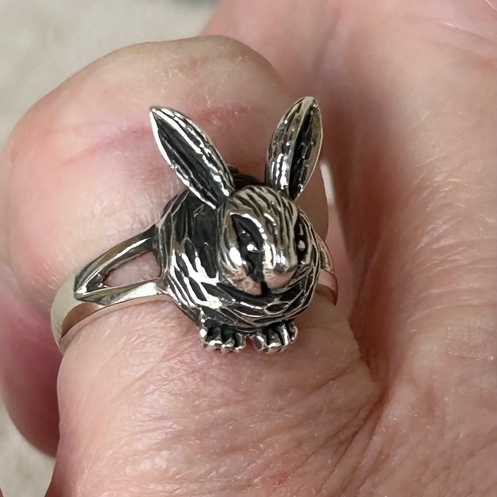 925 Sterling Silver Hand-Crafted Rabbit Ring